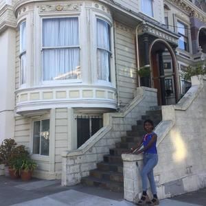 Meet your Posher, Tyra